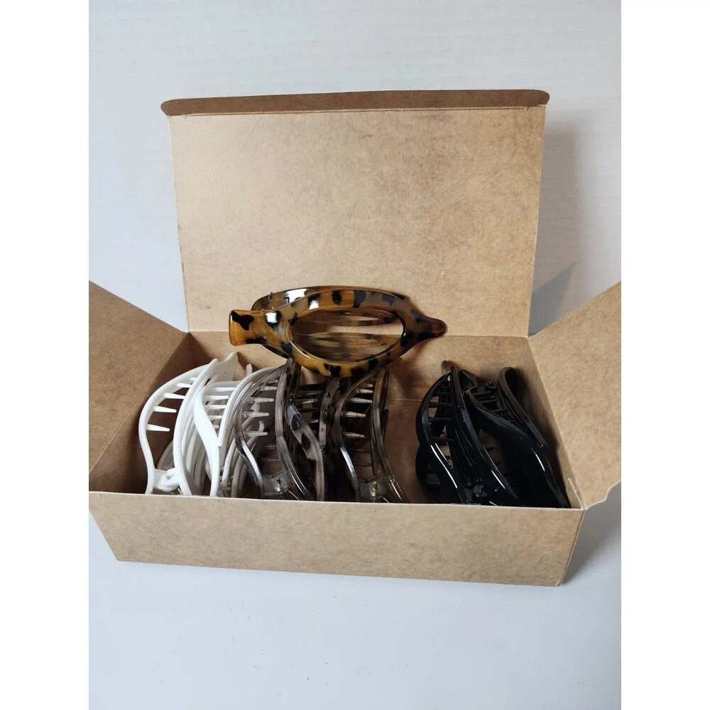 Lot Of 8 Flat Hair Claw Clips